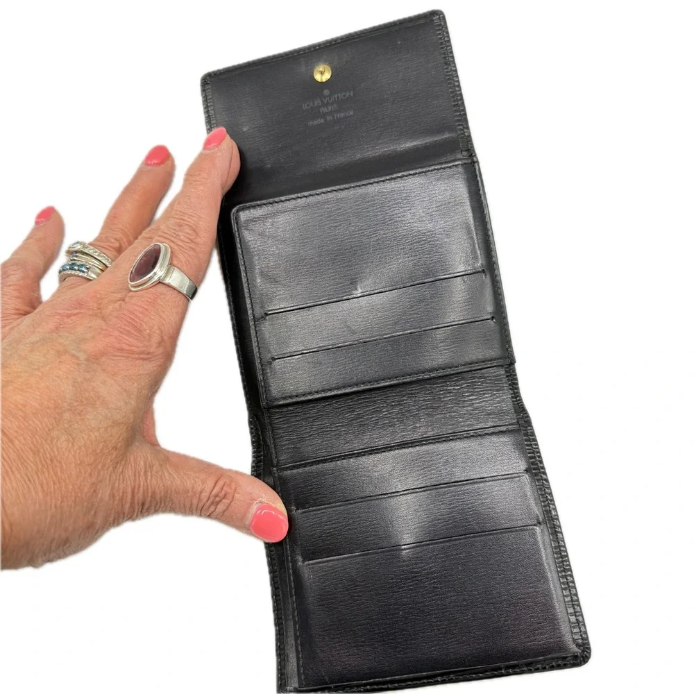 Louis Vuitton Elise Compact Wallet Black Epi Leather Vintage 1992 Authentic